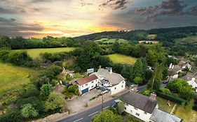 Rose Farm Bed & Breakfast 3*